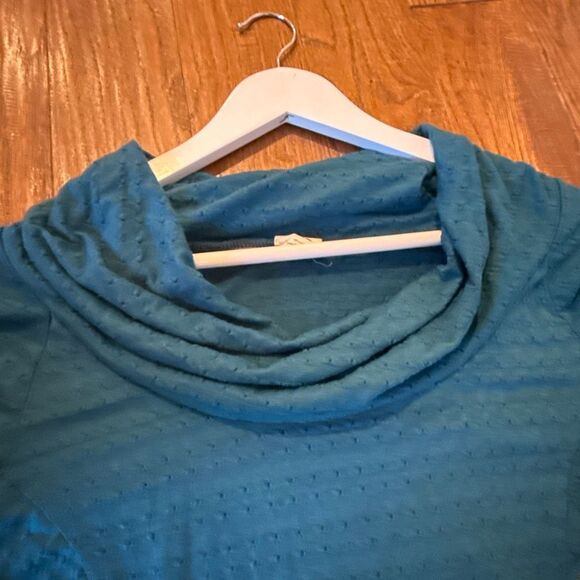 Anthropologie one September teal cowl neck top size M - Picture 8 of 9